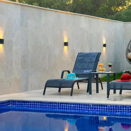 빌라 Patara 2 Bedroom Secluded With Private Pool Hot Tub 칼칸