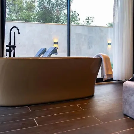 Patara 2 Bedroom Secluded With Private Pool Hot Tub Vila