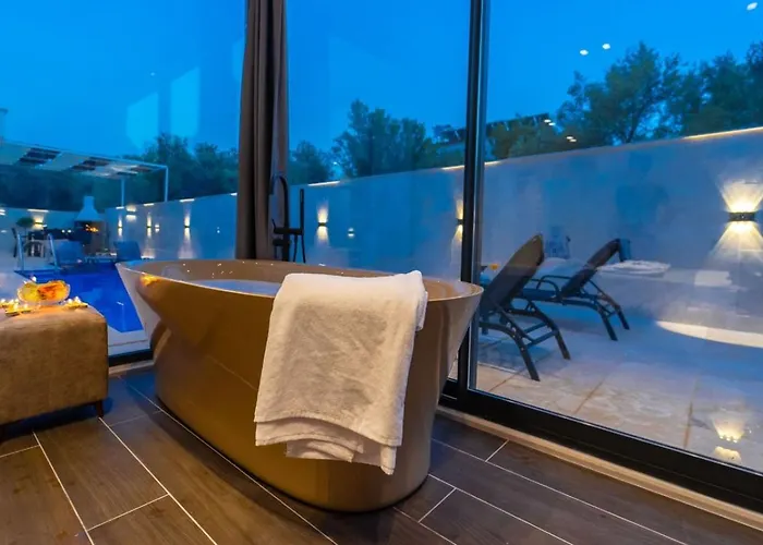 Patara 2 Bedroom Secluded With Private Pool Hot Tub