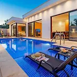 Patara 2 Bedroom Secluded With Private Pool Hot Tub Villa *